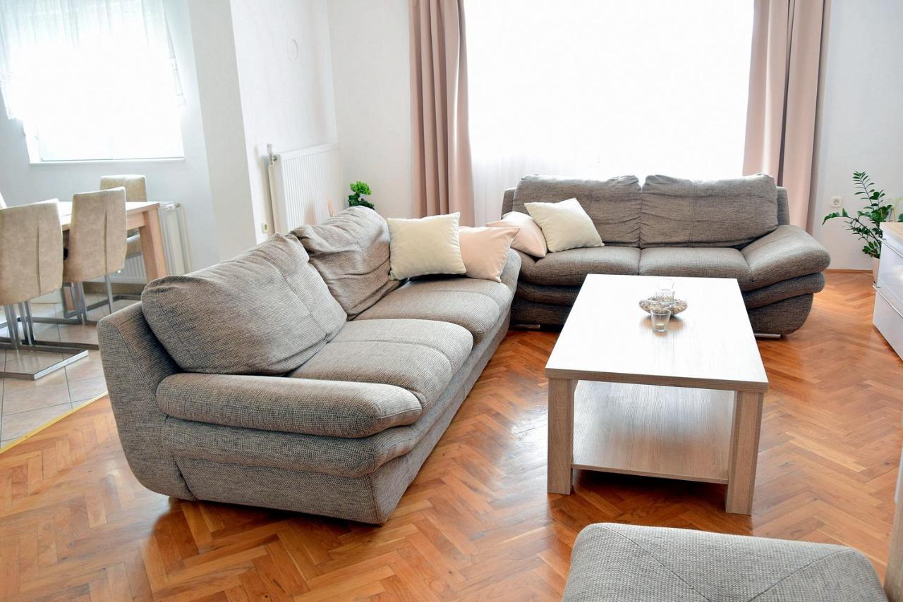 Hills Superior Apartment *