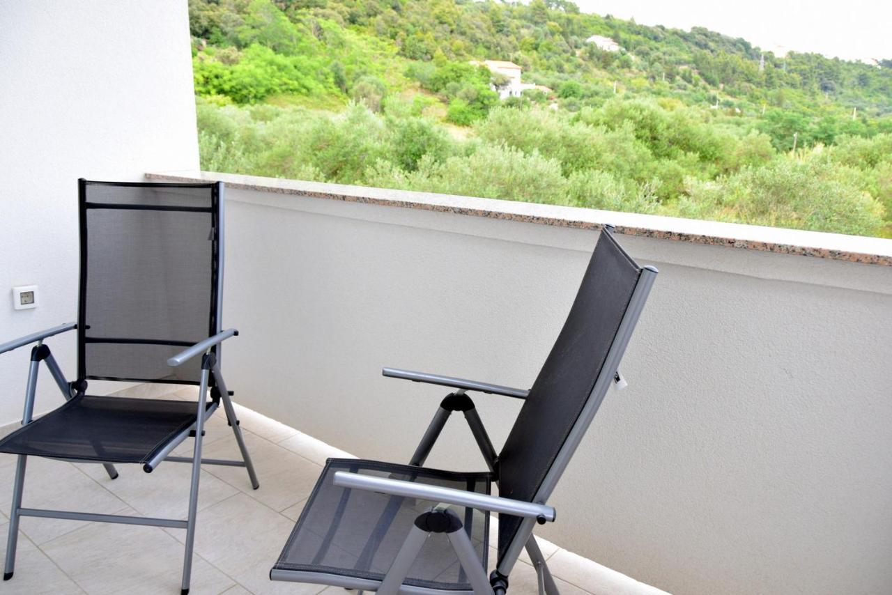 Hills Superior Apartment Palit